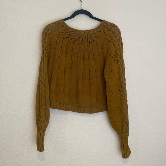 Free People Knit Cropped Pullover Sweater
Small - Picture 4 of 6